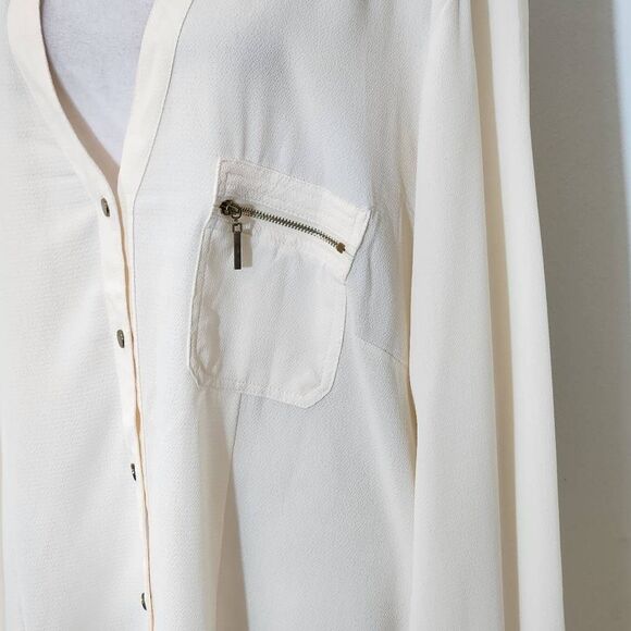Ashley Stewart Cream Button Down Blouse with Back Zipper NWT Size 22/24 - Picture 5 of 13